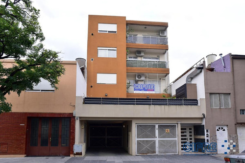 Super En Precio! 1750u$s/m2 Departamento De 3 Ambientes 5 Años De Antig.