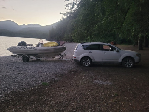 Mitsubishi Outlander 2.4 Gls 170cv At C/t