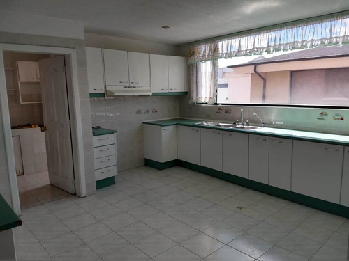 Imagen 4 de 14 de Elegante Departamento Norte Urbanizacion Bromelias