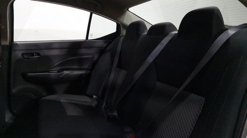 Nissan Versa 1.6 Sense Cvt