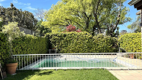 Imagen 27 de 30 de Casa De 4 Dormitorios En Venta Con Quincho Y Piscina Fisherton Cerca De Calle Córdoba