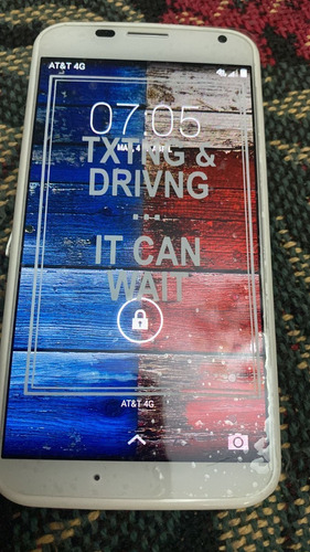 Moto X Primera Generacion Magnifico Estado. Libre. Blanco. $2299. (Usado)