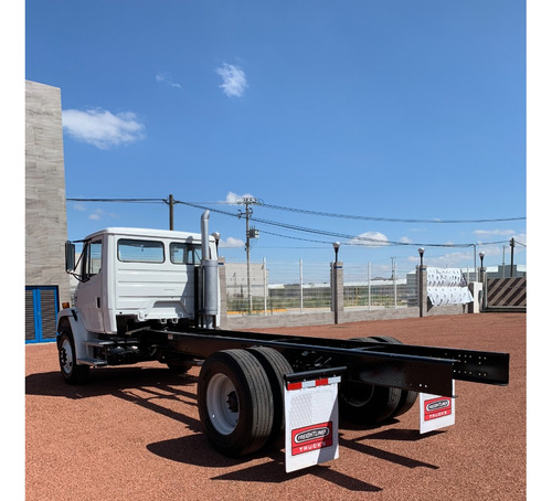 Freightliner Fl70 Modelo 2004 Chasis Cabina Rabón