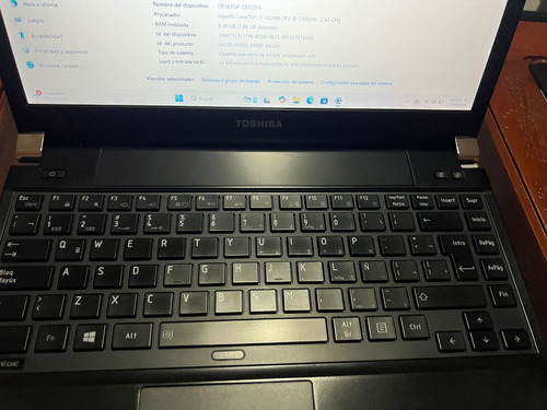 Toshiba Portege R930 8gb Ram Con Disco Ssd Si Negro (Usado)