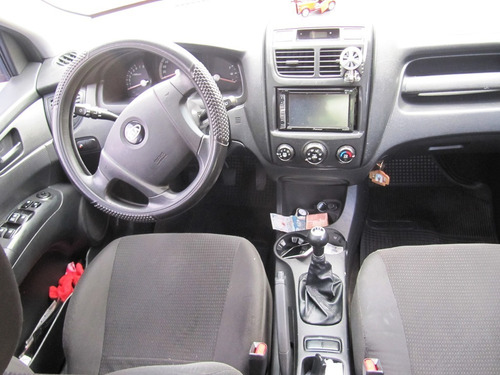 Kia New Sportage Lx 2000cc Mt Aa