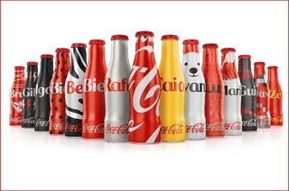 Coleção Completa 15 Mini Garrafinhas Coca Cola + 1 Engradado