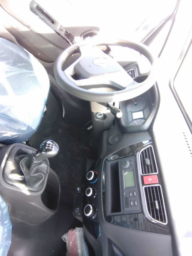 Imagen 12 de 20 de Foton Tm1 Box 2023