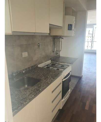Venta Monoambiente Con Cochera- Zona Centro
