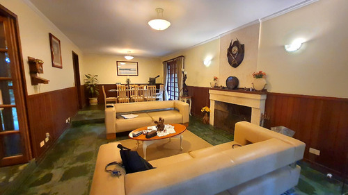Casa Sobrado Com Jardim Grande E Garagem Com Edícula (valor Negociável), Na Serra Da Cantareira