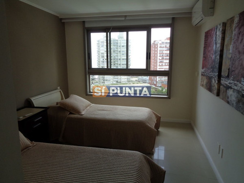 Imagen 9 de 22 de Apartamento Ubicado En Playa Brava