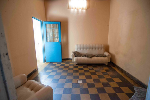 Imagen 16 de 26 de Casa En Venta Con Dpto Interno A Del Valle Y Risso