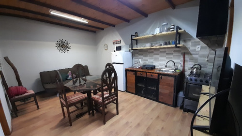 Temporada En Punta Del Diablo 5 . 6 Y 8 Personas