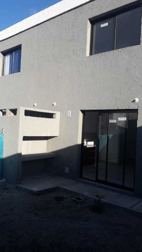 Imagen 7 de 16 de Venta Duplex En Barrio Los Prados Ii , La Calera