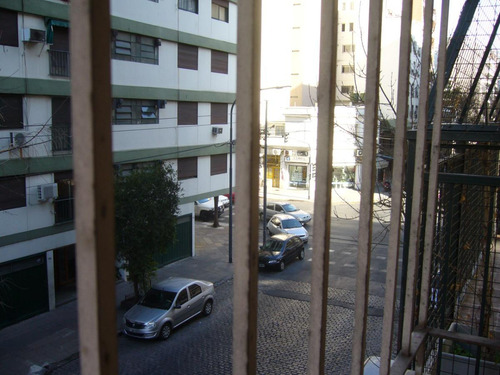 Departamento En Venta - 4 Dormitorios 3 Baños - Cochera - 180mts2 - Belgrano