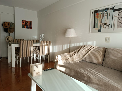 2 Amb. Full Equipado Varese Vista Mar Y Museo 24 Meses