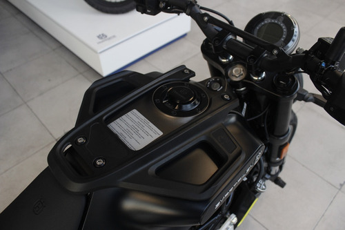 Svartpilen 200 Husqvarna Scrambleer Neo Retro Urbana Agil