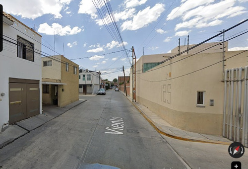 Casa Ubicada En Colonia Garita De Jalisco San Luis Potosí Jalisco. Con 2 Recamaras Y 111m2. Con Acceso Controlado. A Unos Minutos De Plaza Citadella.