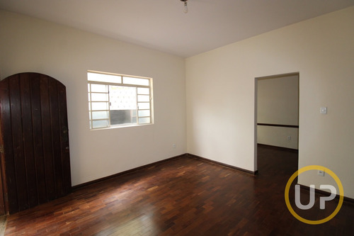 Casa 3 Quartos Aluguel No Colégio Batista-belo Horizonte, Mg - 8695