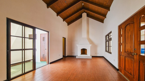 Imagen 3 de 9 de Casa Totalmente Nueva En Venta Dentro De Condominio En San Bartolomé Becerra Antigua Guatemala