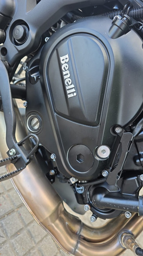 Benelli Trk 702 X