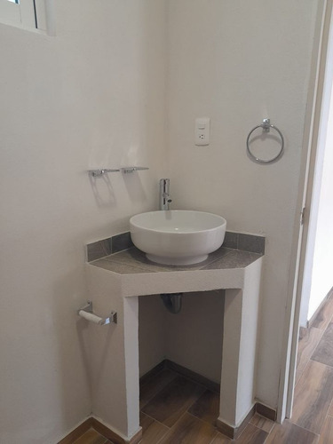 Venta De Departamento (111m2) En El Corazón De La Napoles, A 5 Mins De Av. Insurgentes, W.tc., Metrobus Napoles Y Av. Rio Becerra Db15-z89