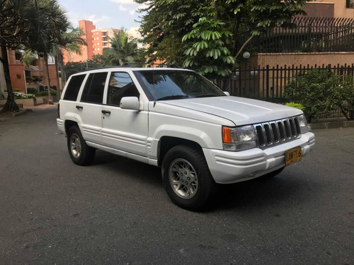 Jeep Grand Cherokee 1996 5.2 Laredo