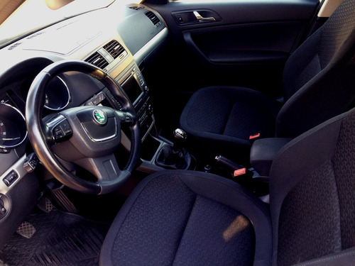 Imagen 4 de 7 de Skoda Yeti 1.4 Tsi Elegance Año 2013