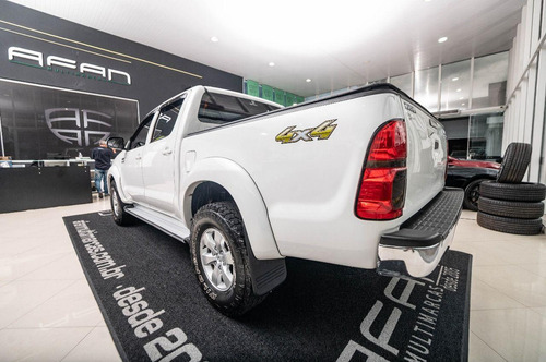 Toyota Hilux Cd4x4 Srv