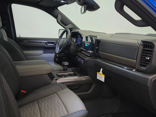Chevrolet Cheyenne 6.2 Doble Cab Zr2 Bison 4X4 At