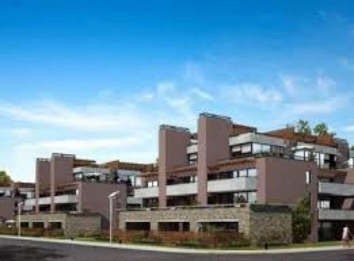 Imagen 2 de 24 de Excelente Departamento En Venta De 4 Ambientes Con Jardin Y Parrilla En Pb