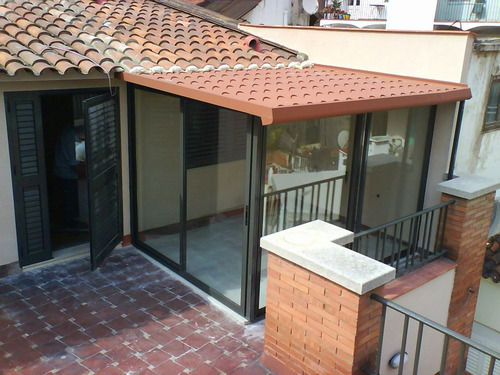 Toldos Y Cerramientos, Fabricación Y Colocación