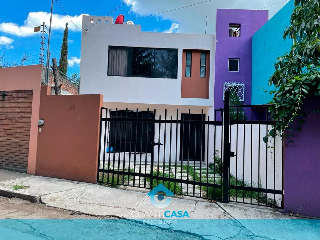 En Venta Casa De 3 Recámaras Fraccionamiento La Camelina Morelia $1,980,000