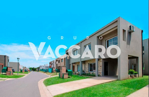 Imagen 18 de 29 de Duplex En Venta En Country Moreno