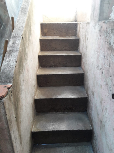 Imagen 10 de 10 de Venta. Lanus Oeste Ph Dos Plantas Con Patio