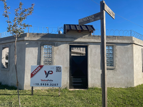 Vivienda De 4 Ambientes Y Pileta A La Venta En Máximo Paz Moradas De Máximo.