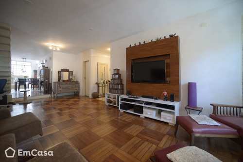 Imagem 1 de 10 de Casa À Venda Em São Paulo - 16566