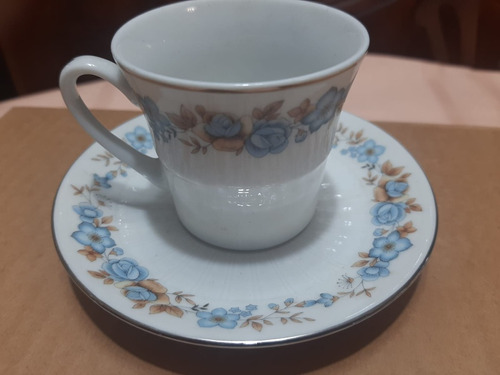 Juego De Café En Porcelana China 6 Tazas Con Sus Platos 