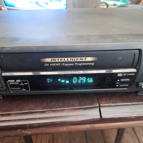 Imagem 6 de 10 de Videocassete Funcionando Com Controle Jvc Hr J453m 4 Cabeças