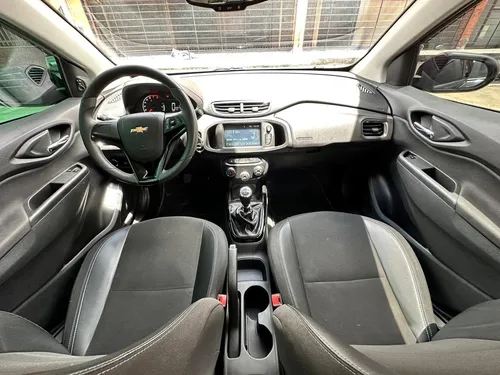 Chevrolet Onix 1.4 L.T Sedan Mecanico