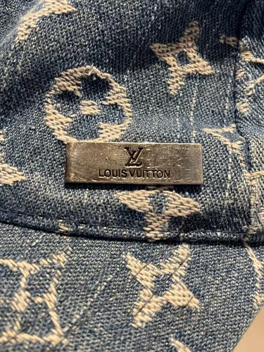 Gorras Louis Vuitton Originales *RD$: 1,999 #gorras #gorra  #gorralouisvuitton #gorrasoriginales #louisvuitton #tiendaonline…