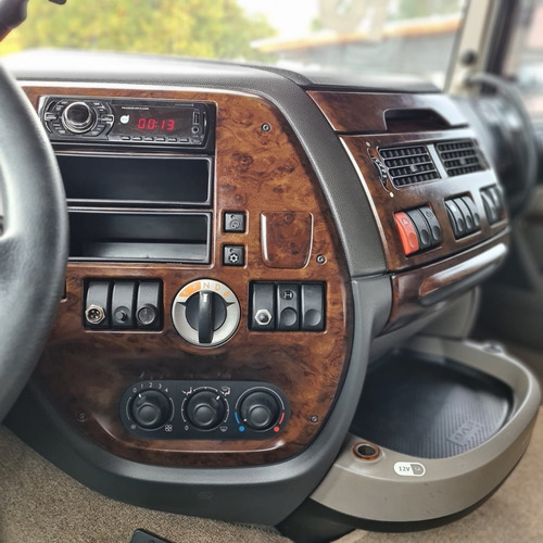 Imagem 10 de 15 de Daf Xf105.460 6x2 Cavalo Trucado 2018 - Teto Alto