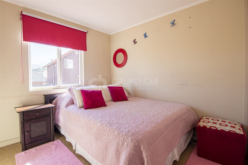 Casa En Venta De 3 Dorm. Santa María Del Peñón, Puente Alto