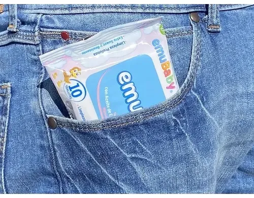 EMUBABY TOALLA HUMEDA PARA LA CARTERA 10 UNID.