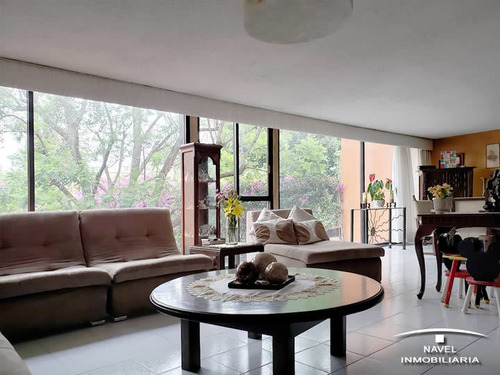 Imagen 4 de 11 de Cuenta Con Un Hermoso Jardín, Cav-4540
