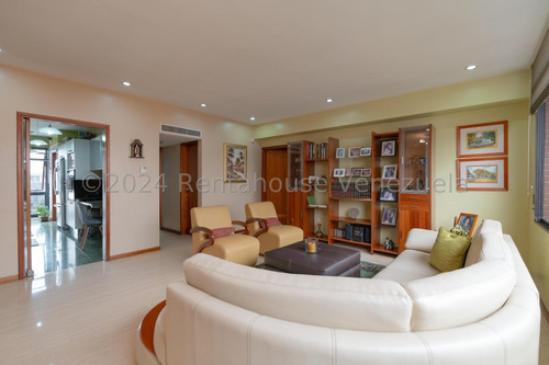 Fina Barro Vende Apartamento En El Rosal 24-22619 Yf