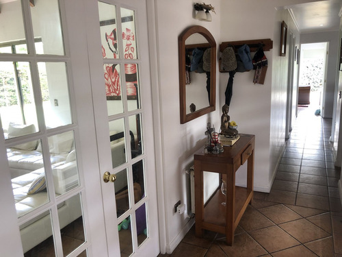 Vende Casa 4 Dorm, 3 Baños En Condominio Lo Herrera San Bern