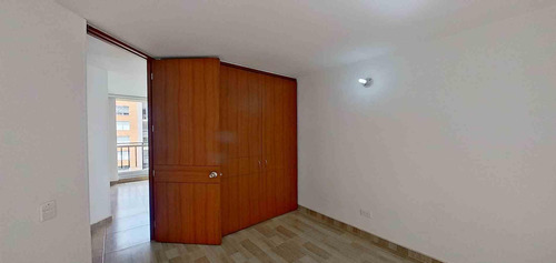 Apartamento En Venta En Casa Blanca Madrid (18535523396).