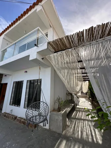 Hermosa Casa Urb Vistamar