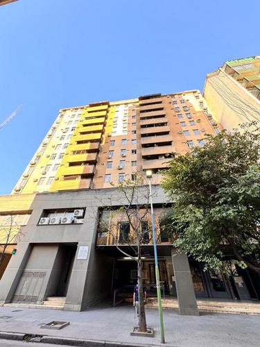 Departamento Premium De 3 Dormitorios En Virgen De La Merced Al 100, Zona Centro
