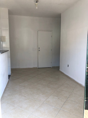 Apartamento À Venda Na Rua Jaciaba, Curicica, Rio De Janeiro - Rj - Liv-11890